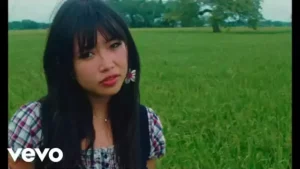 Glue Song Lyrics - ​beabadoobee