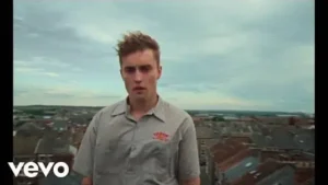 Seventeen Going Under Lyrics - Sam Fender Seventeen Going Under Lyrics - Sam Fender