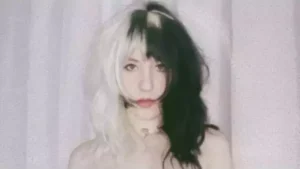 SKELETON Lyrics - FLØRE