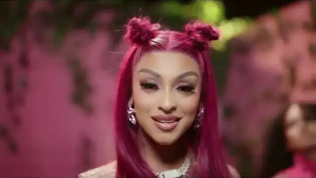 Envidiosa Lyrics [English] - La Perversa