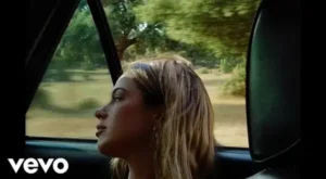 De Papel Lyrics - TINI