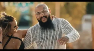 Parsiva fetita Lyrics - Dani Mocanu