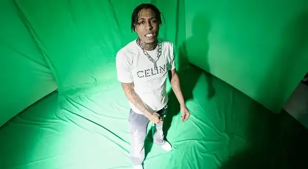 Watch Flooded Lyrics - YoungBoy Never Broke Again