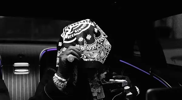 In The Air Lyrics - DeeBaby