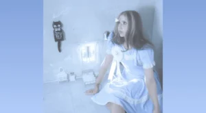 Hate Myself For Loving You Lyrics - Isabel LaRosa